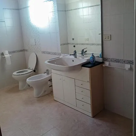 Casa Vacanza L'isola Dei Tesori Quartu SantʼElena
