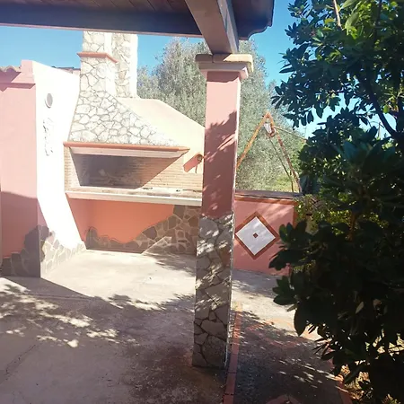 Casa Vacanza L'isola Dei Tesori بيت للعطل